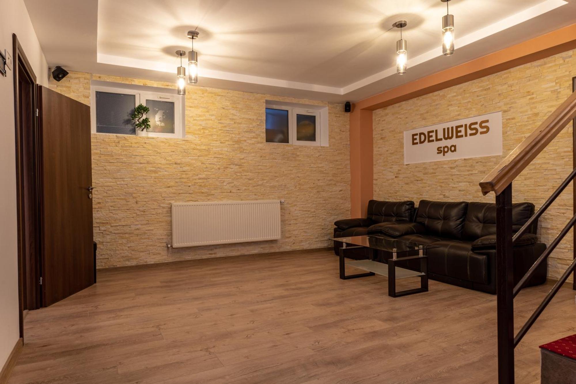 Vila Edelweiss Predeál Kültér fotó